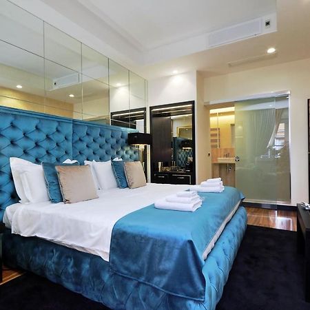 Trevi Diamond Luxury Suites & Jacuzzi ローマ エクステリア 写真